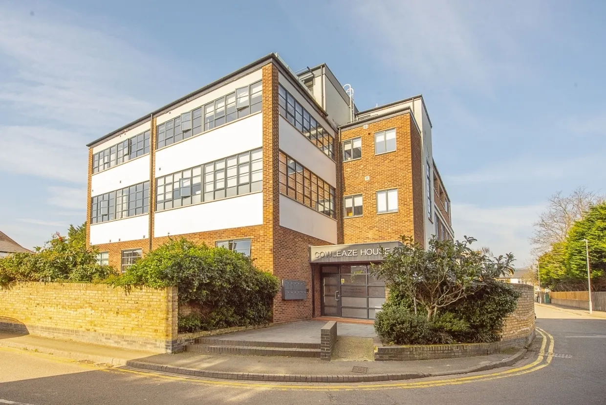 Cowleaze Road Kingston upon Thames KT2 photo 15