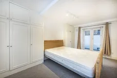 Wandsworth Bridge Road London SW6 photo 9