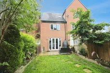 Pullman Crescent, LEEDS