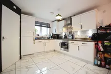 Pullman Crescent, LEEDS