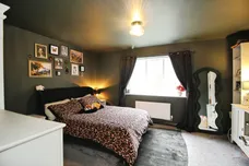 Pullman Crescent, LEEDS