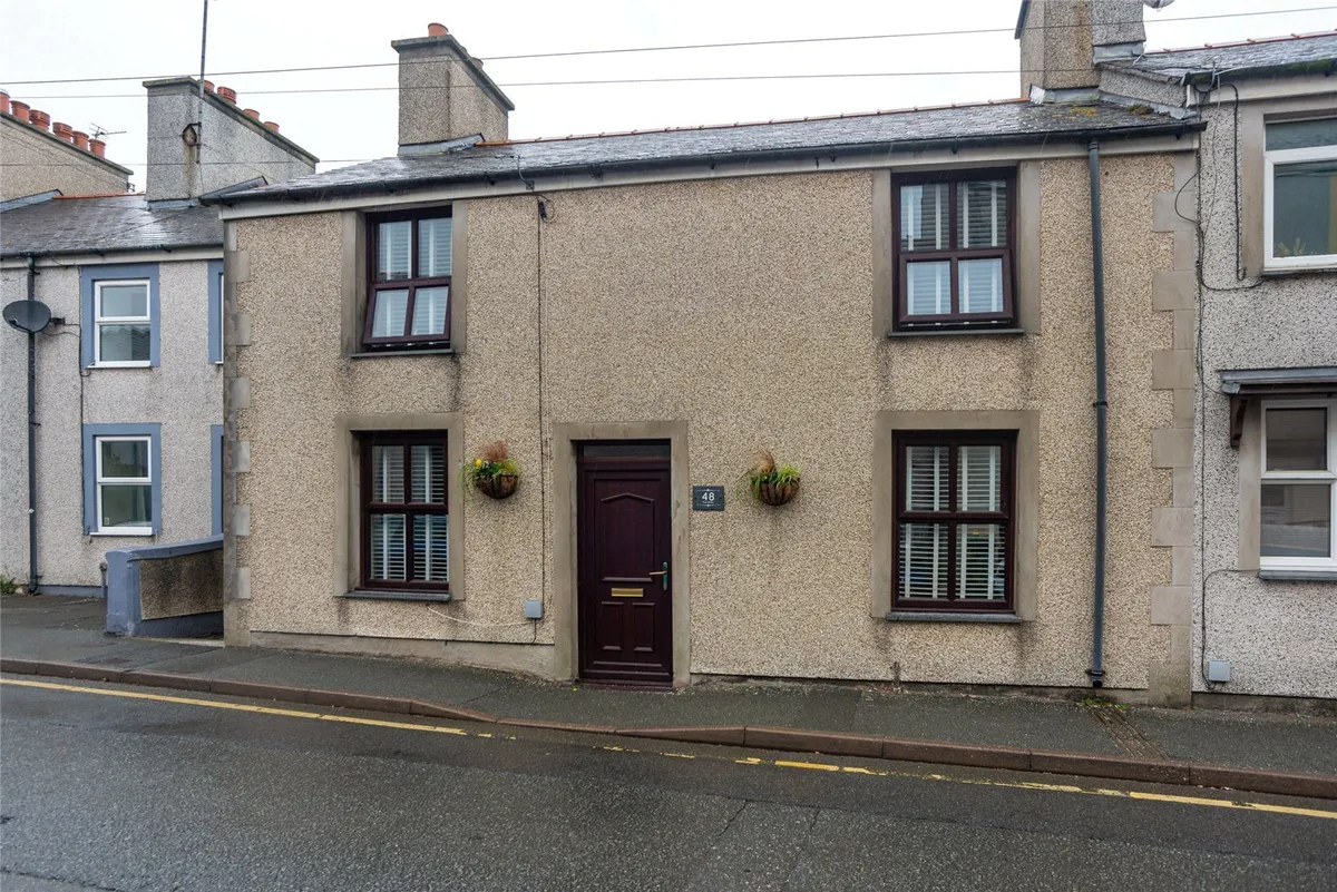 Mona Street, Amlwch, Isle of Anglesey, LL68