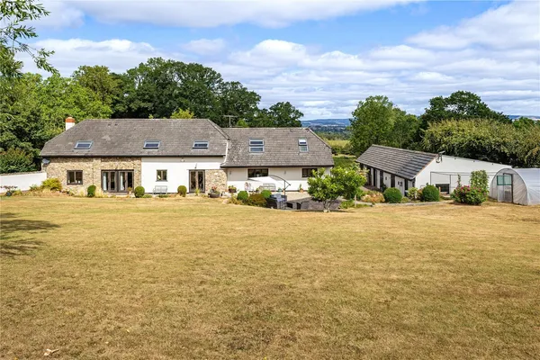 Blackmoor, West Buckland, TA21 photo 2