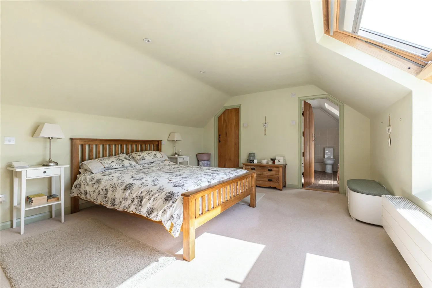 Blackmoor, West Buckland, TA21 photo 9