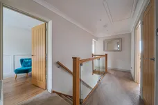 Abbey Close, Newbury, RG14 photo 14