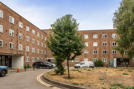 Friern Barnet Lane London N20
