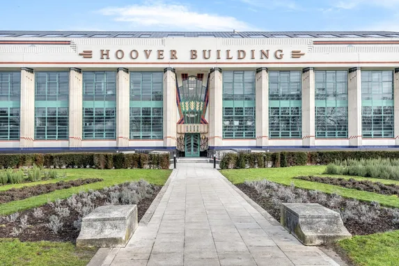 Hover Building UB6