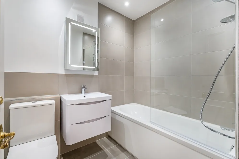 Beaufort Gardens Knightsbridge SW3 photo 12