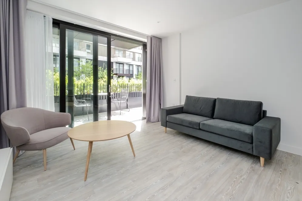 Cherry Park Lane London E20 photo 6