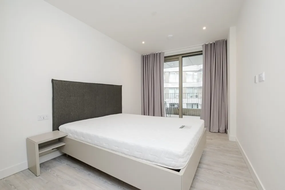 Cherry Park Lane London E20 photo 5