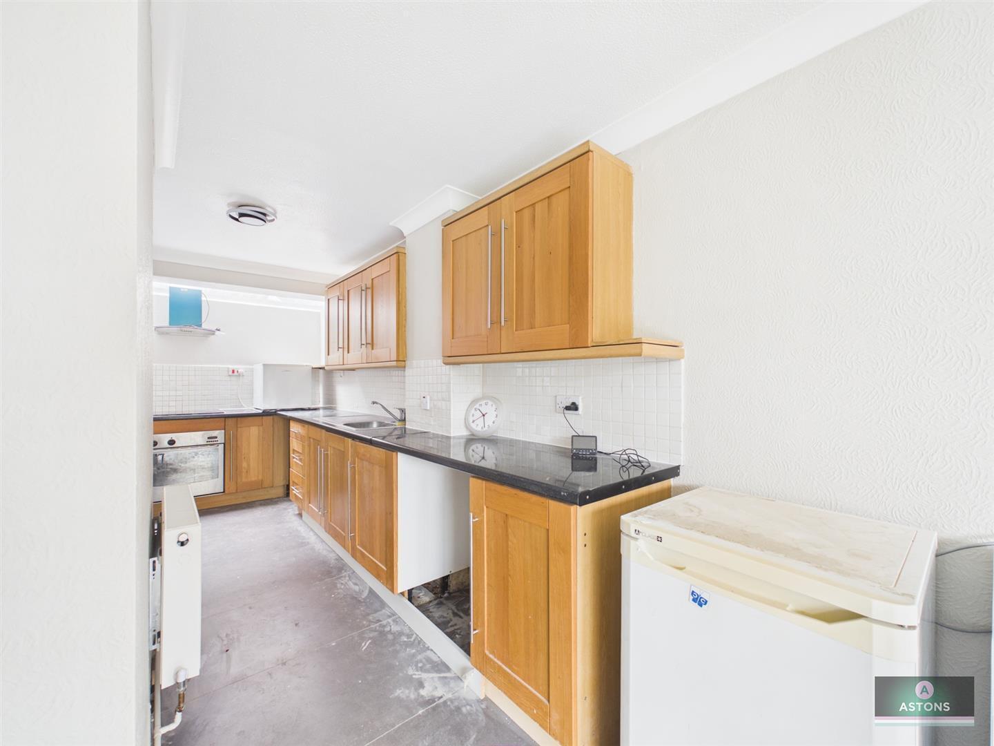 Turnpike Place, Langley Green, Crawley Image 6