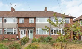 Harvest Road, Feltham, TW13
