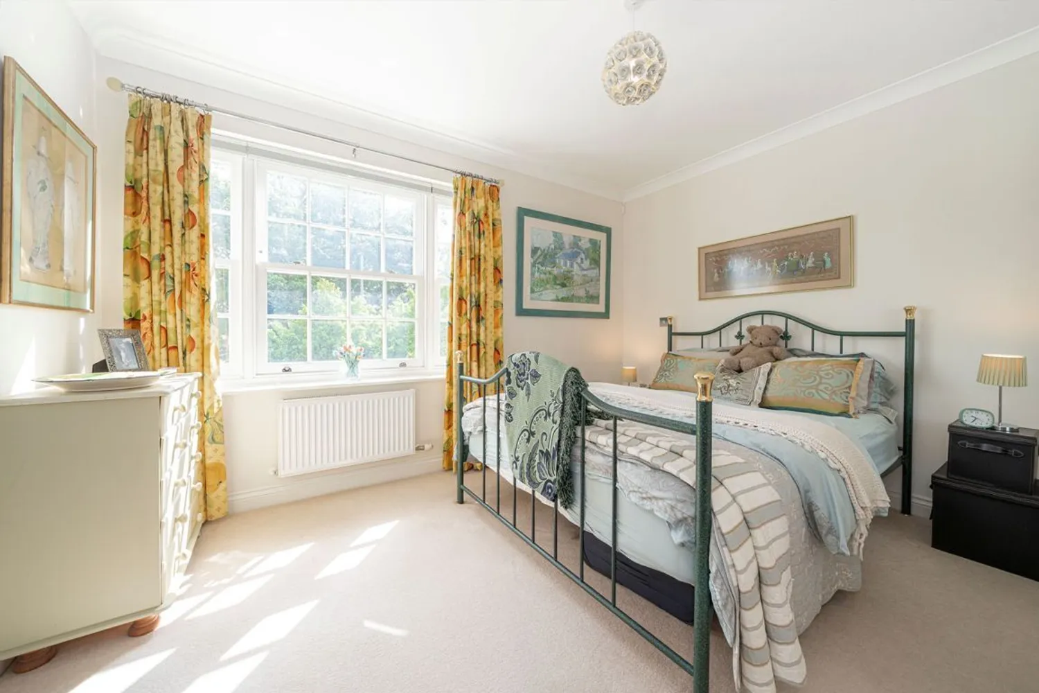 Lincoln Grove, Weybridge, KT13 photo 7