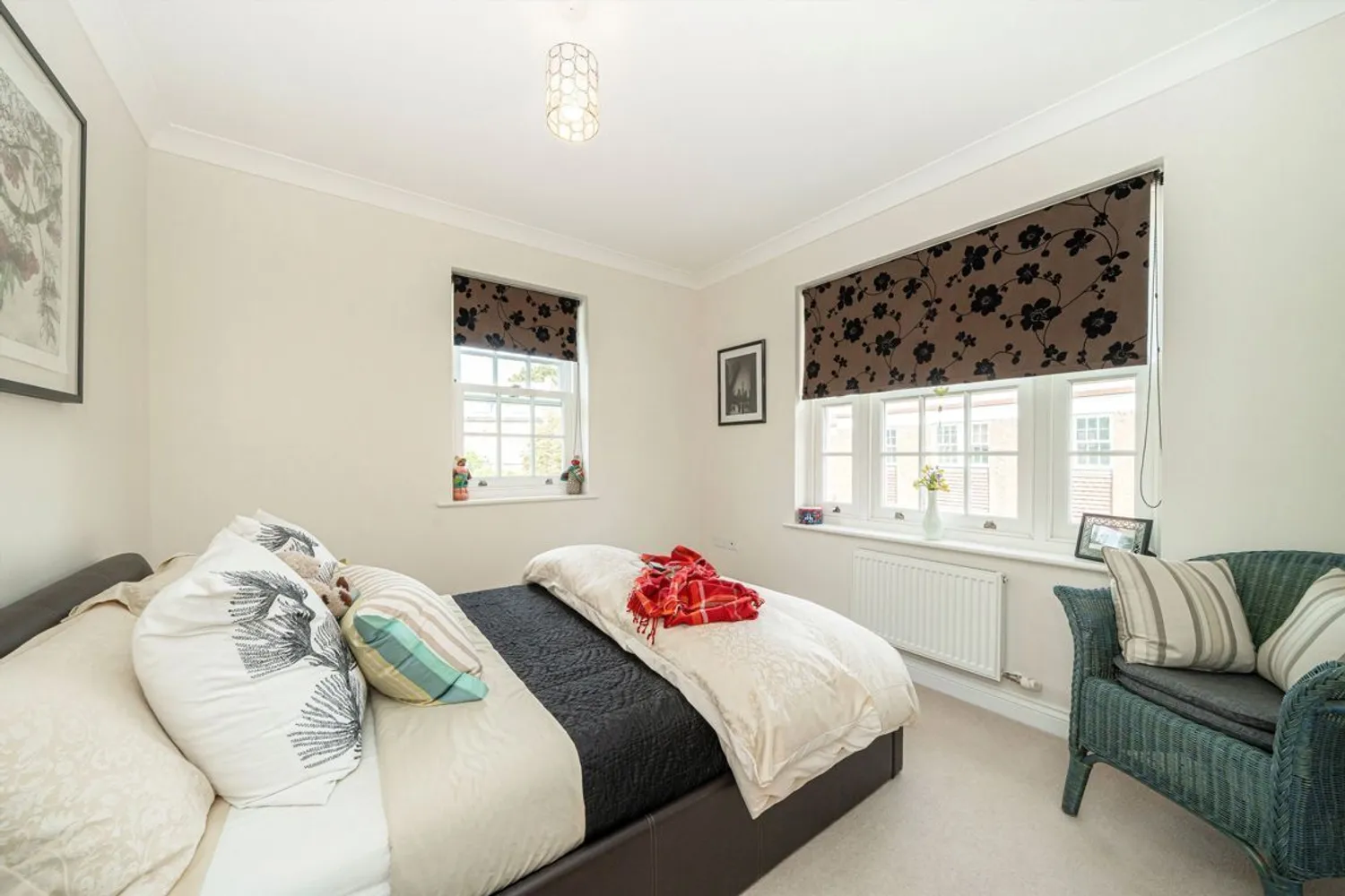 Lincoln Grove, Weybridge, KT13 photo 9