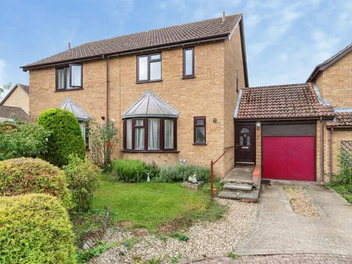 Dalton Way, Elyphoto