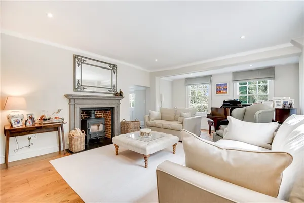 Shalford Road, Rayne, CM77 photo 9