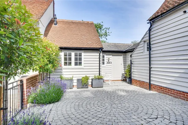 Shalford Road, Rayne, CM77 photo 46