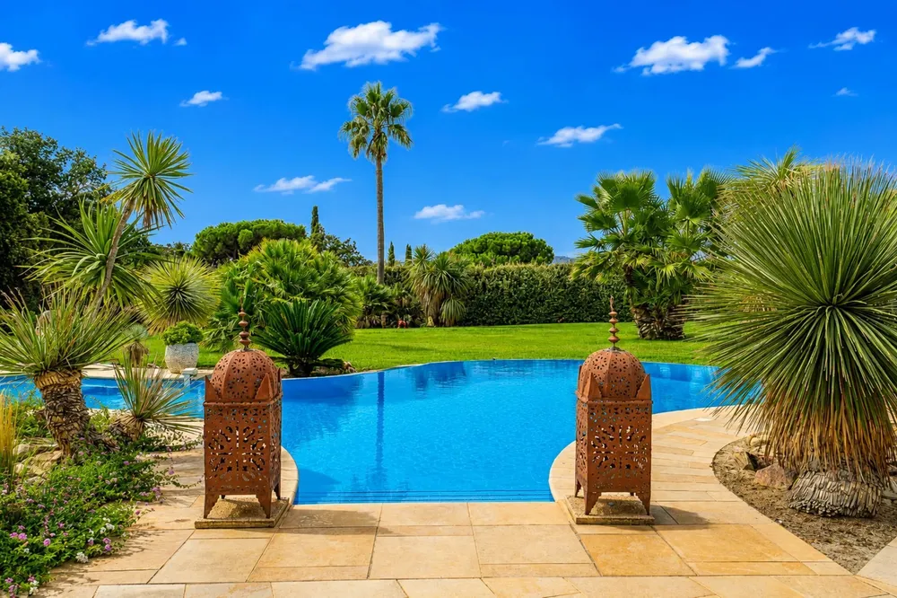 Grimaud, 83310, France