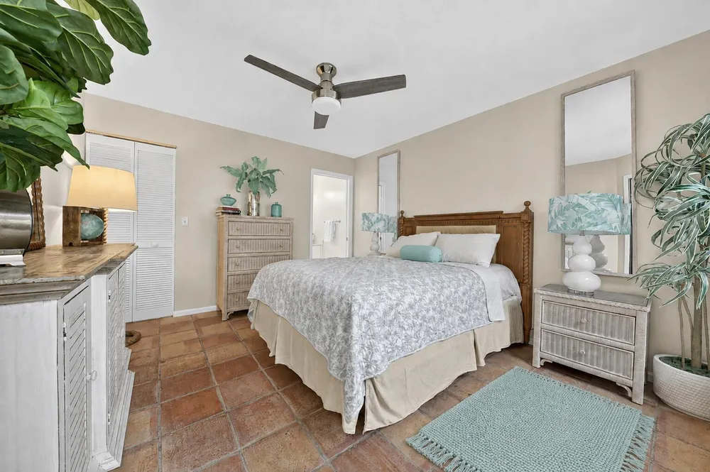 2865 N Clearbrook Circle, Delray Beach, FL 33445