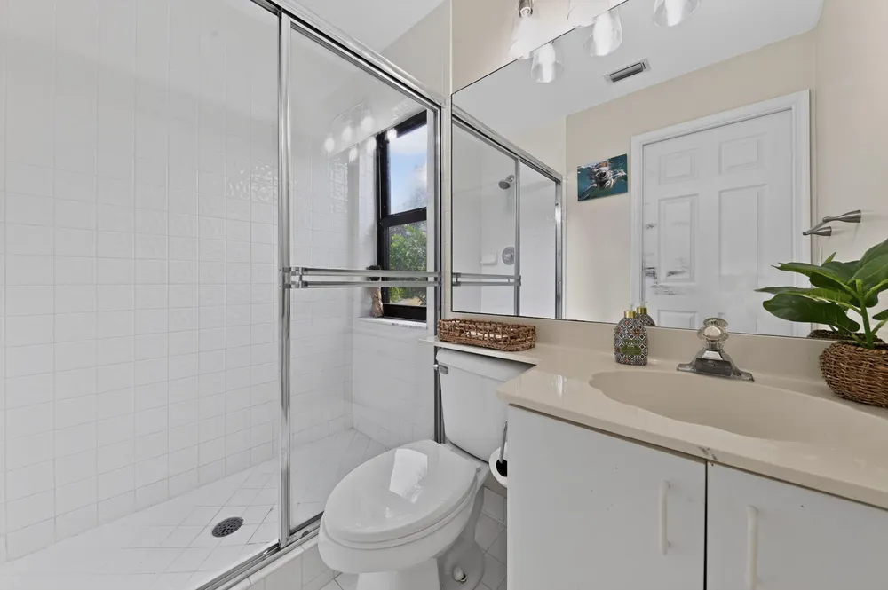 2865 N Clearbrook Circle, Delray Beach, FL 33445
