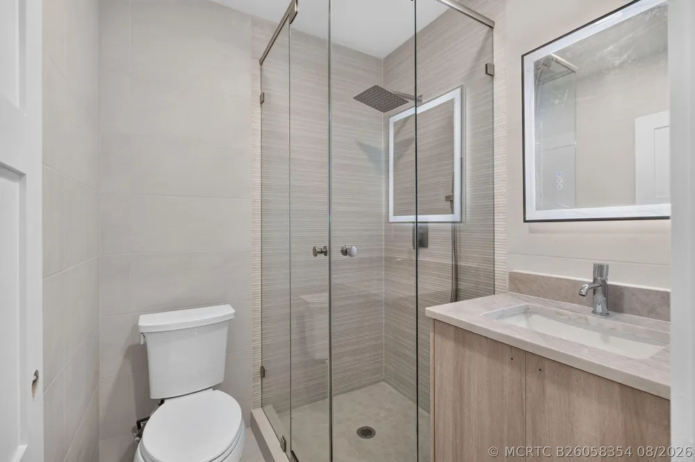 631 N Mashta Dr, Key Biscayne, FL 33149