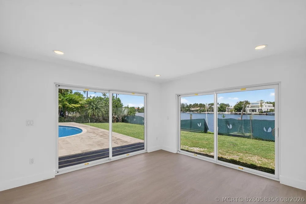 631 N Mashta Dr, Key Biscayne, FL 33149