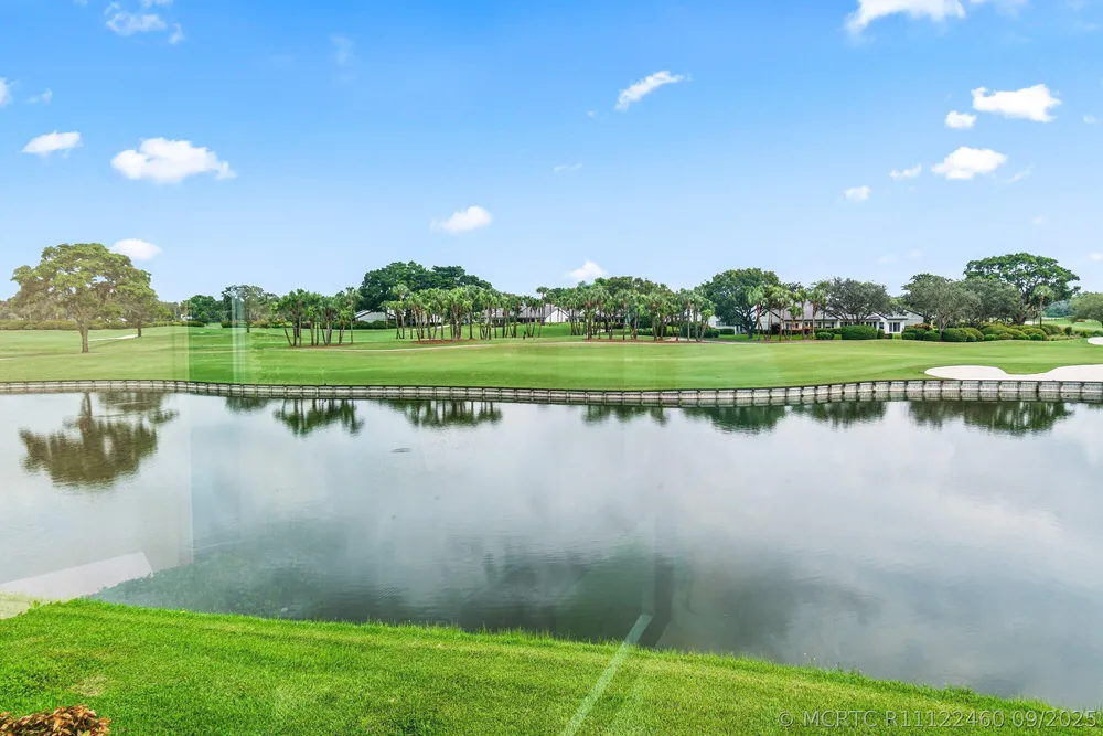 23 Eastgate Dr, Boynton Beach, FL 33436