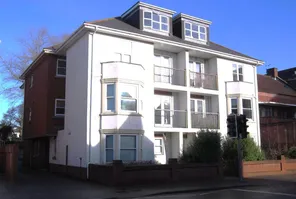 Main property image