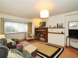 Camperly Close, Beddau, Pontypridd thumb 2