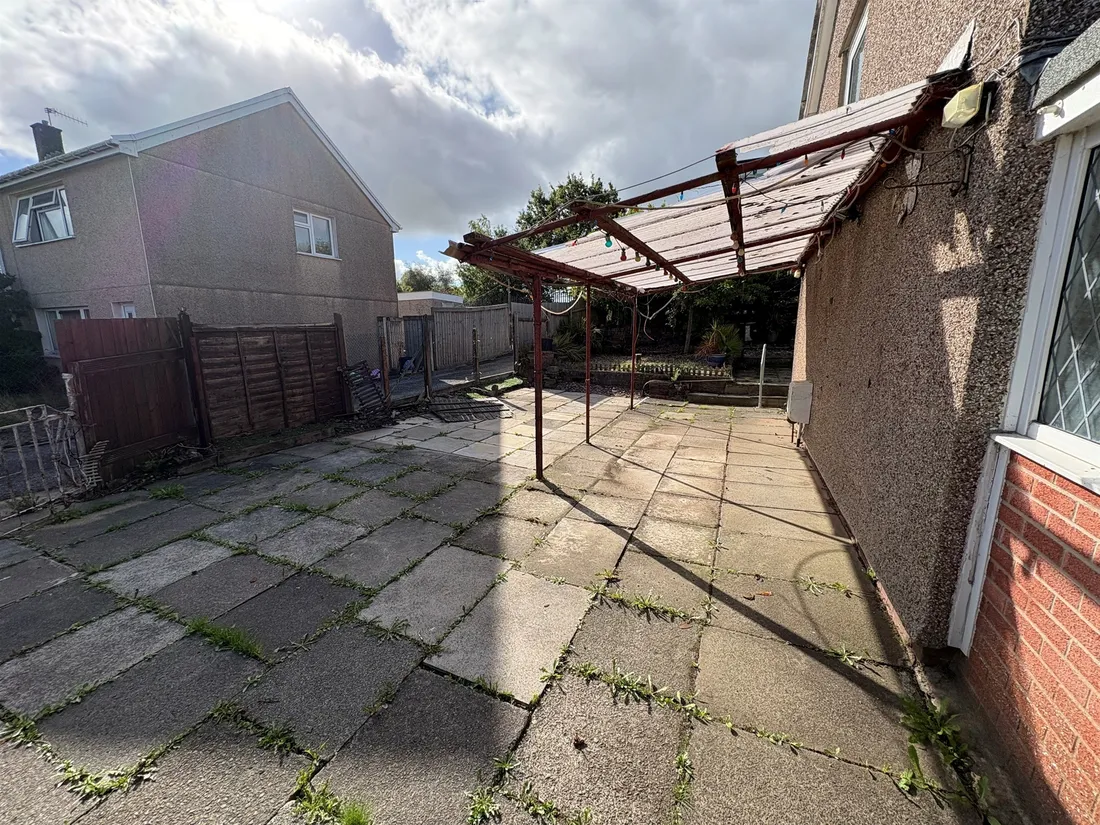 Property photo 8
