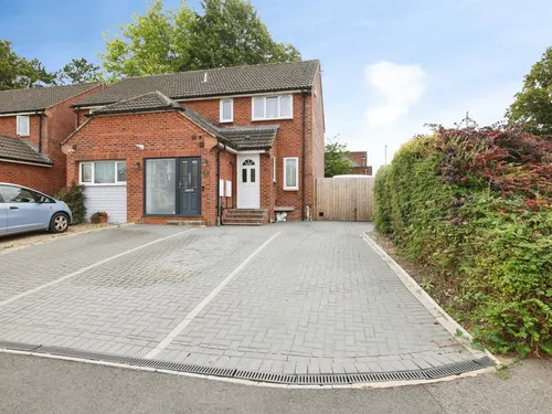 Partridge Way, Old Sarum, Salisburyphoto