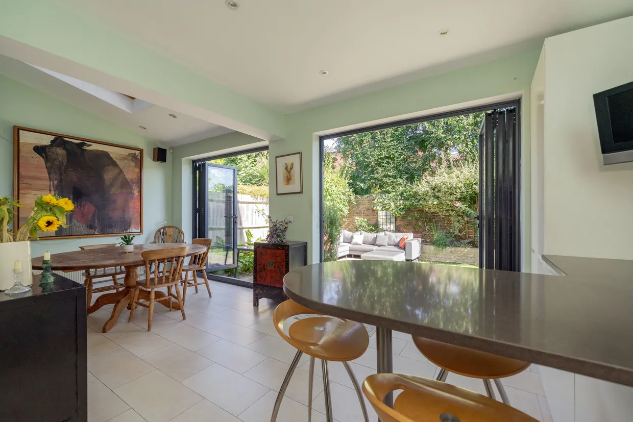 Waldemar Avenue, Ealing, W13 photo 9