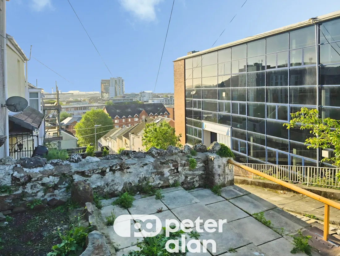 Property photo 12