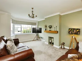 Cookridge Drive, Hatfield, Doncaster thumb 3