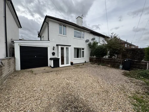 Keats Avenue, GRANTHAMphoto
