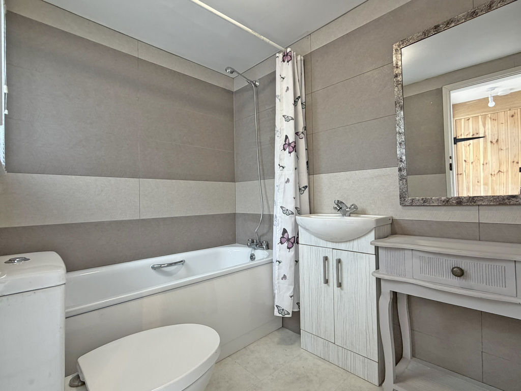Cotford Road, Sidbury,  Image 4