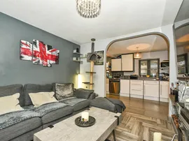 Hatherell Road, Chippenham thumb 3