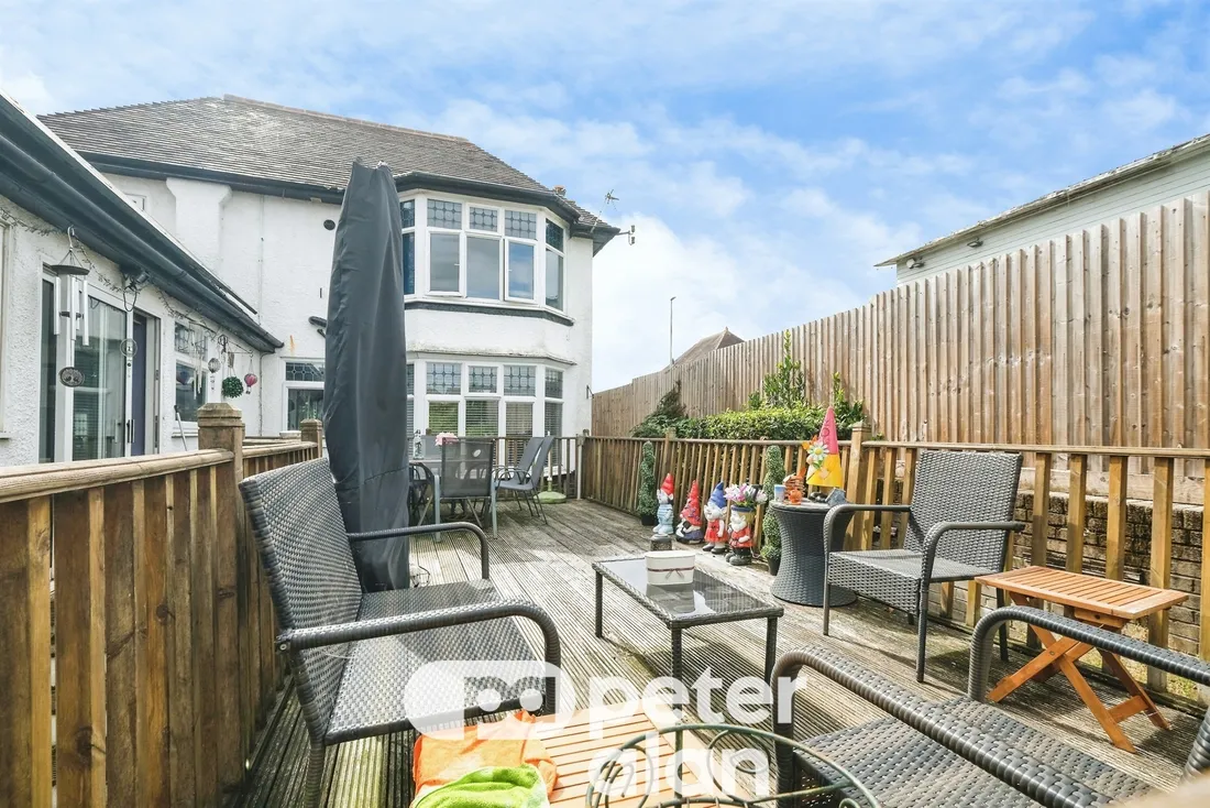 Property photo 28