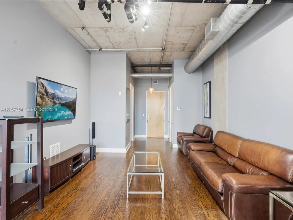 410 NW 1st Ave, Fort Lauderdale, FL 33301