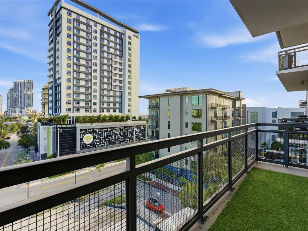 410 NW 1st Ave, Fort Lauderdale, FL 33301