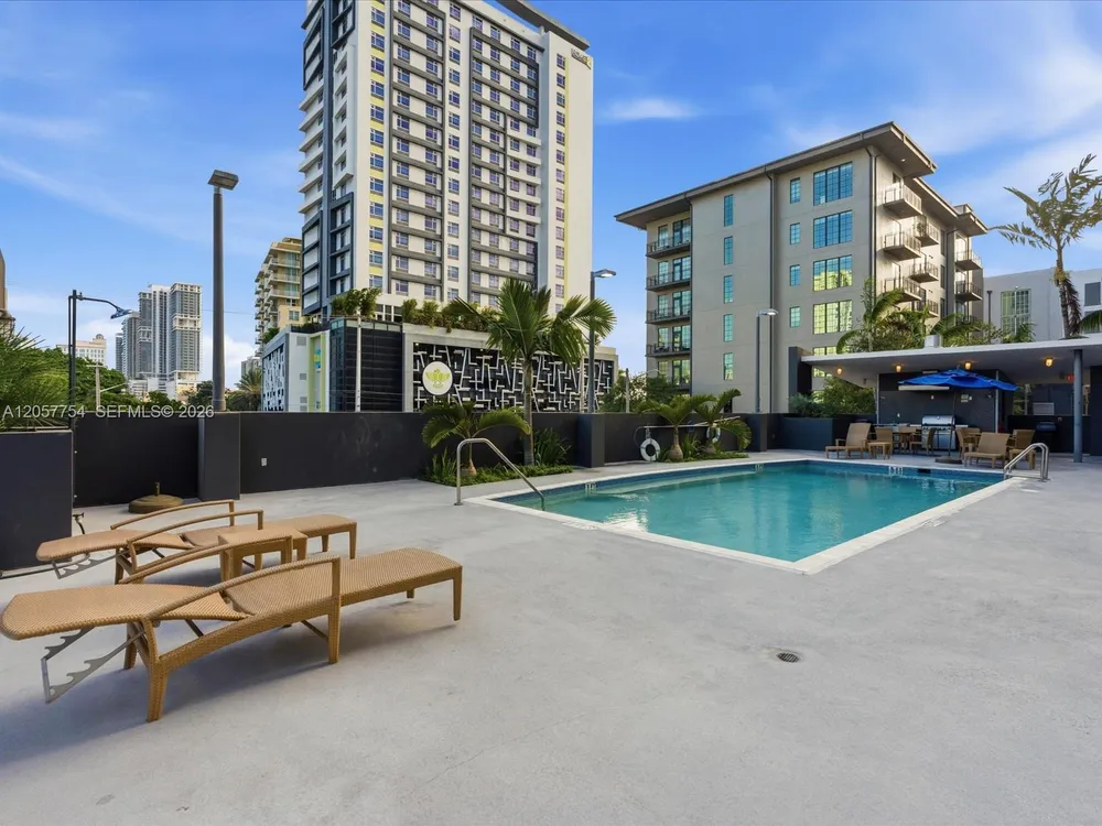 410 NW 1st Ave, Fort Lauderdale, FL 33301