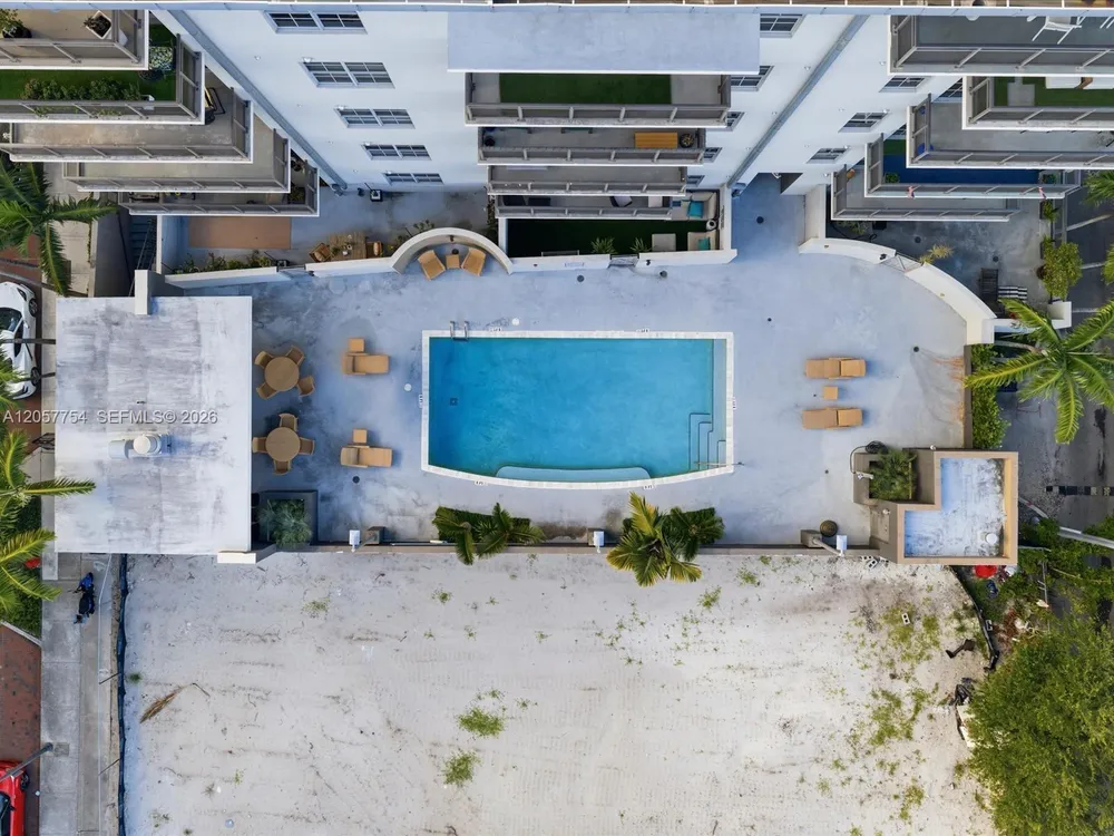 410 NW 1st Ave, Fort Lauderdale, FL 33301