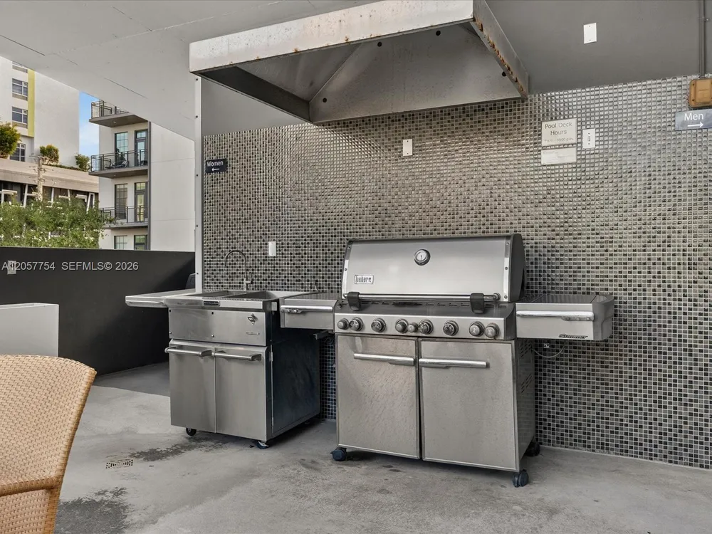 410 NW 1st Ave, Fort Lauderdale, FL 33301