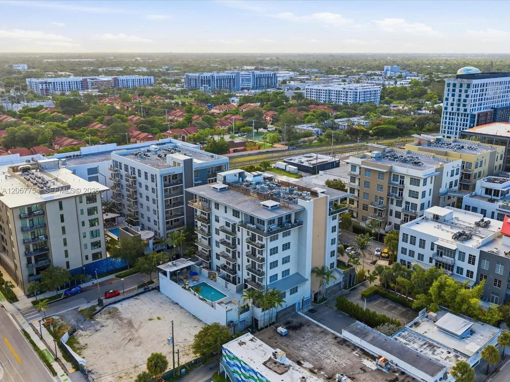 410 NW 1st Ave, Fort Lauderdale, FL 33301