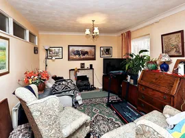 Grindle Close, Fareham thumb 2