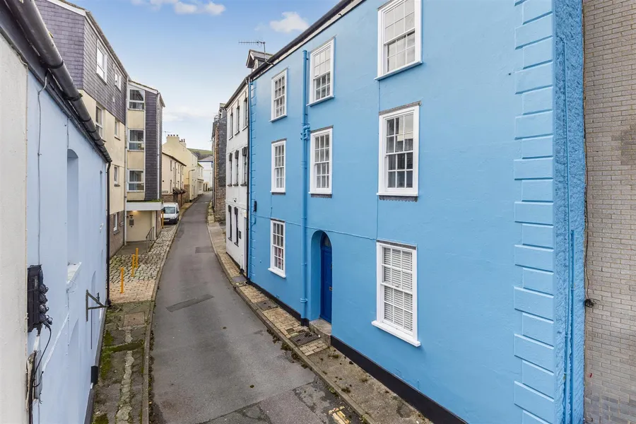 Property Image 11