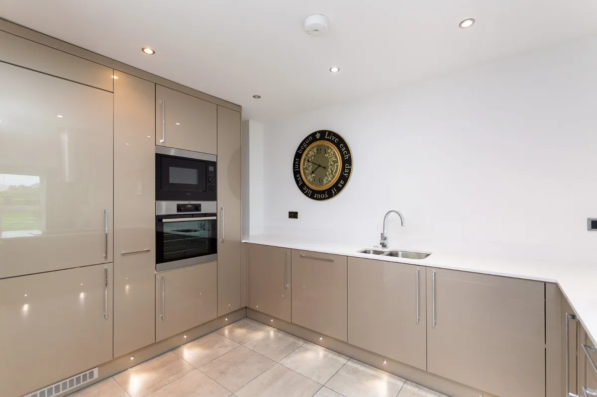 Pwllycrochan Avenue, Colwyn Bay, Conwy, LL29