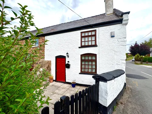 Bates Lane, Helsby, FRODSHAMphoto