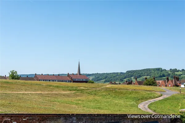 Cotmandene, Dorking, RH4 photo 15