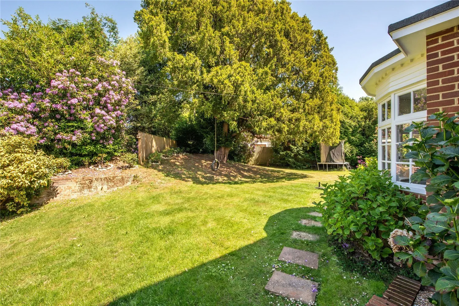 Cotmandene, Dorking, RH4 photo 16